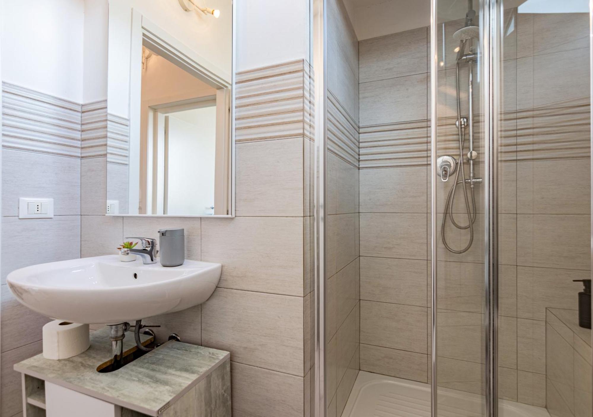 Апартаменти Casa Mya-Relax Al Porto, Wifi Veloce E Clima Ліворно Екстер'єр фото