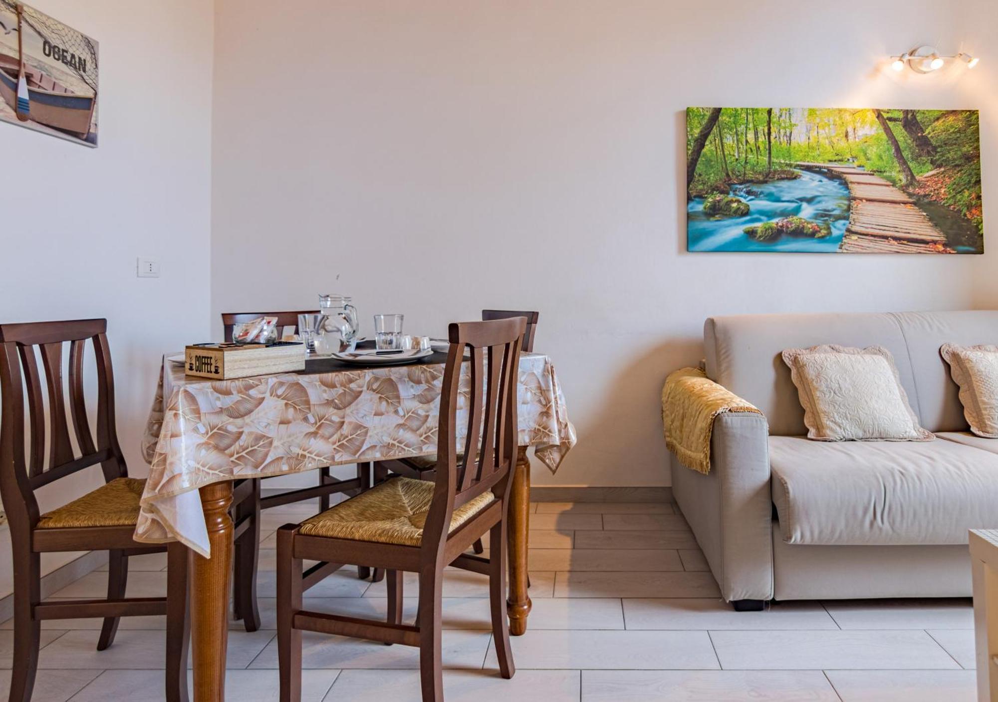 Апартаменти Casa Mya-Relax Al Porto, Wifi Veloce E Clima Ліворно Екстер'єр фото