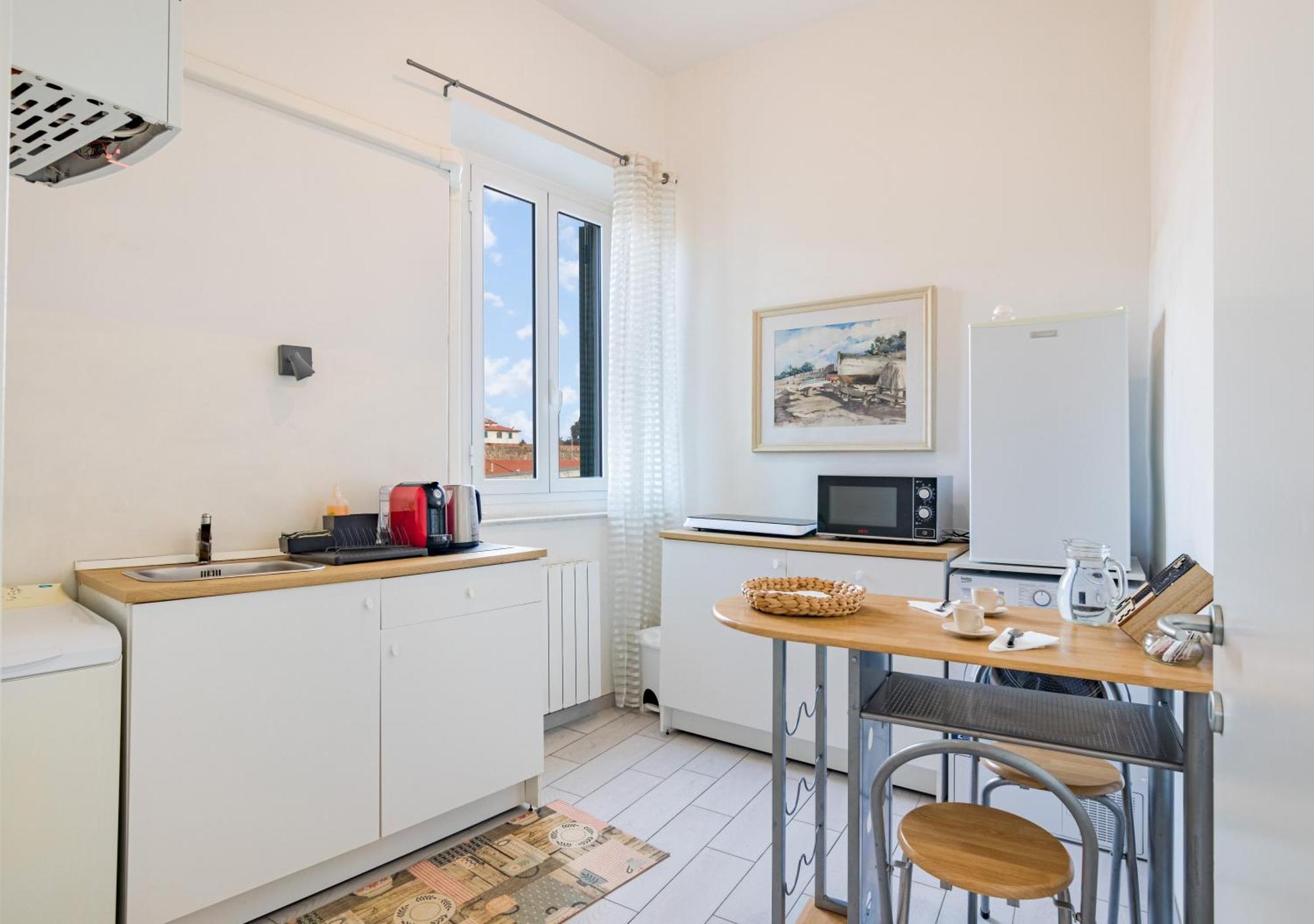 Апартаменти Casa Mya-Relax Al Porto, Wifi Veloce E Clima Ліворно Екстер'єр фото